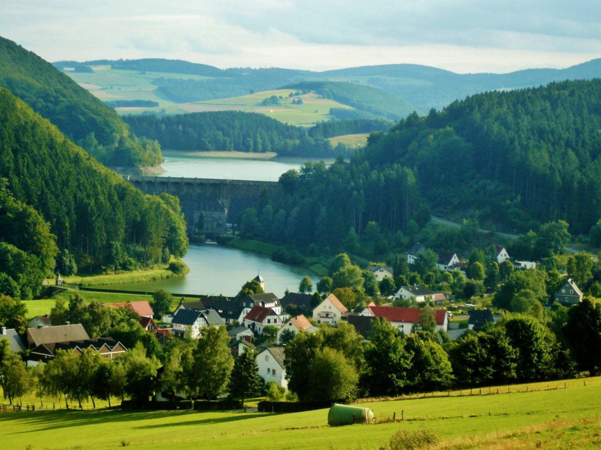 Friends & Family Domizil Willingen Apartment Willingen  Bagian luar foto